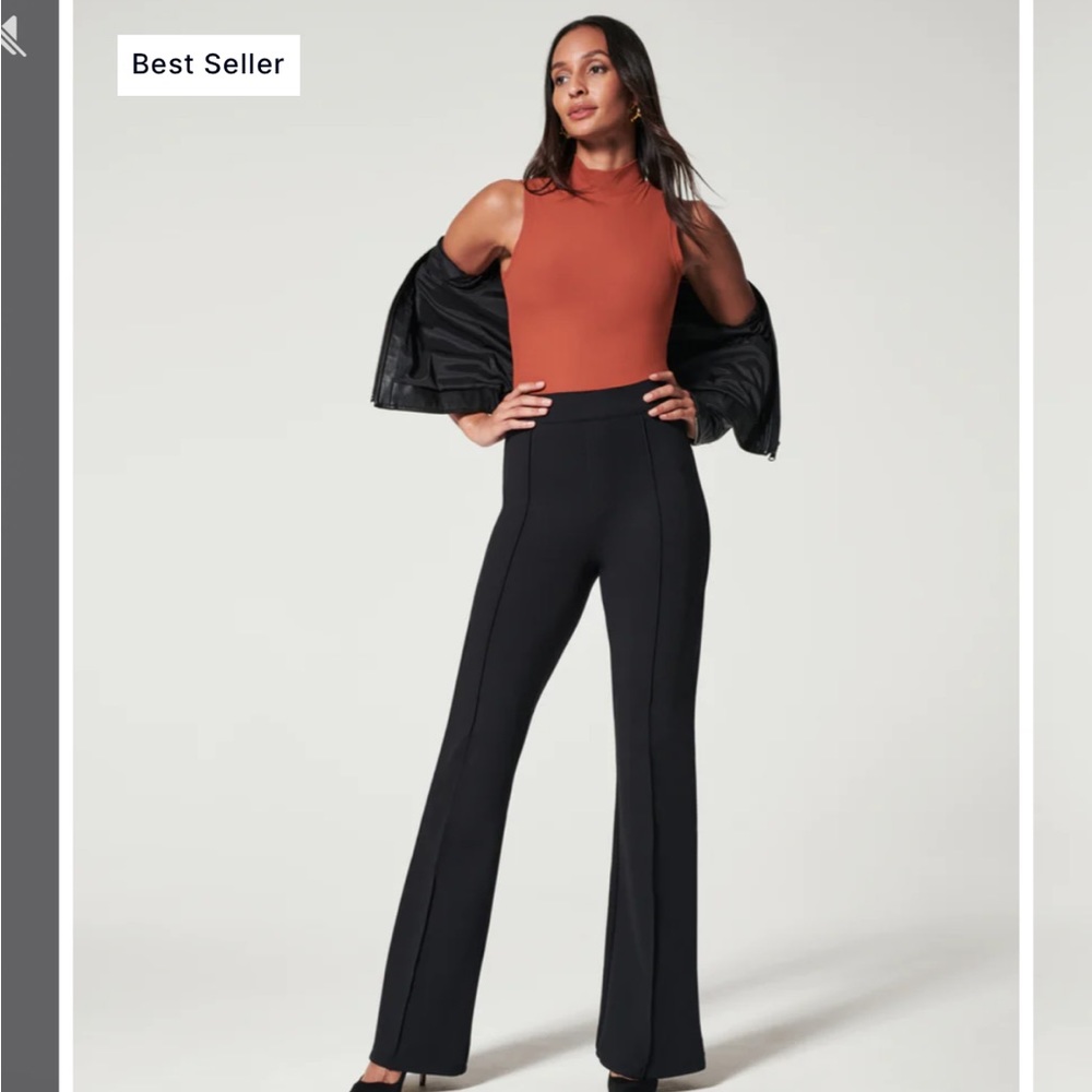 Spanx The Perfect Pant Hi-Rise Flare Petit in Black size XS